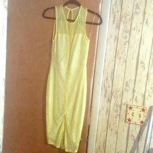 Beautiful light yellow dress